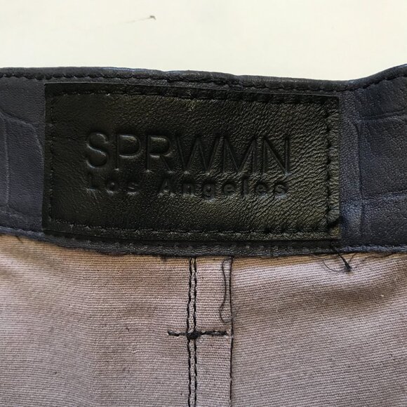 SPRWMN Deep Pleat Trouser Leather Shorts Womens Small Navy Blue High Rise Cuffed - Picture 7 of 11